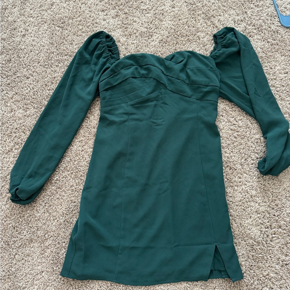 Abercrombie NWOT Forrest green mini long sleeve dress size medium